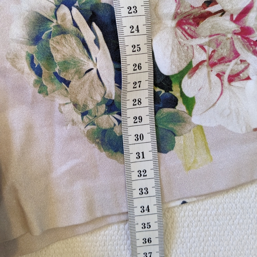 Topshop floral high waisted shorts size UK10, US 6 EU 38. - Picture 5 of 6